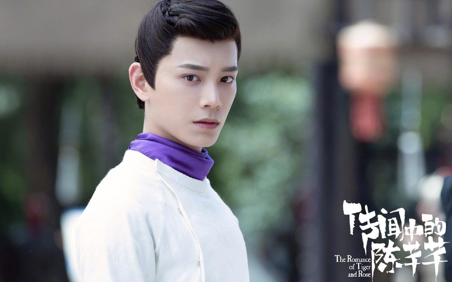 巴黎签下一名欧洲最耀眼的中场,战术多样化,巴黎中锋是谁