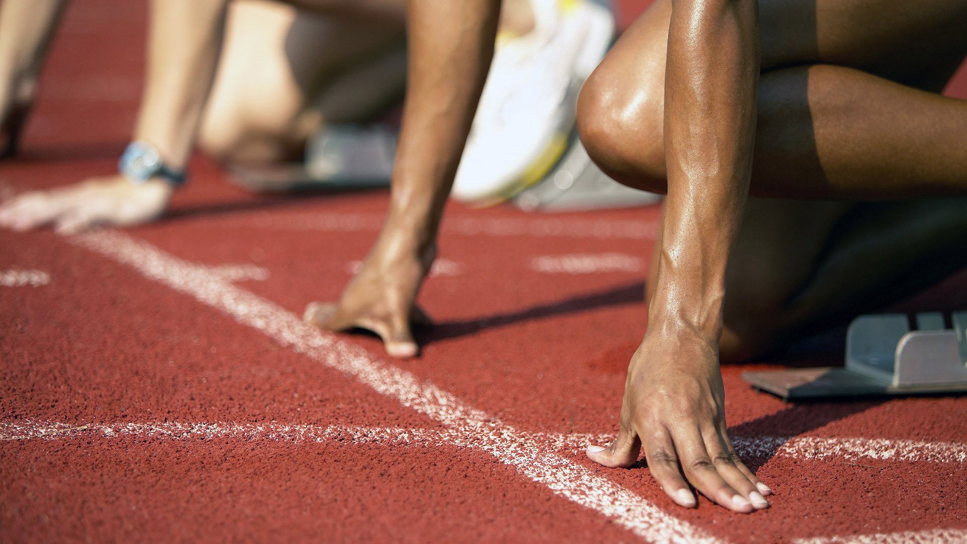 德甲：拜仁稳居第一，多特追赶两分，多特拜仁欧冠